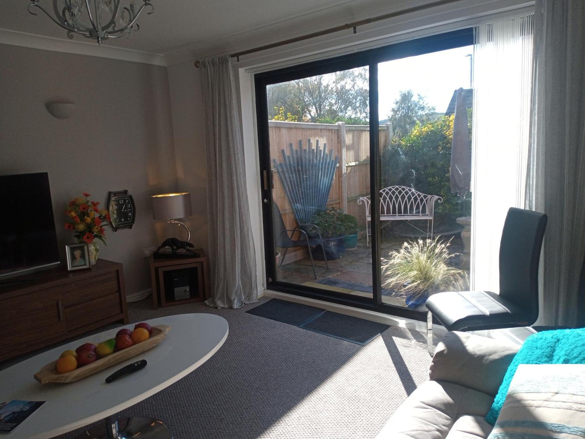 Ludlow Mews Town House With Free Parking Exterior photo